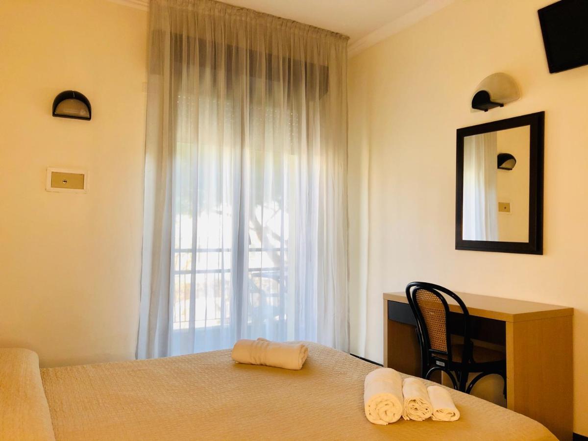 Hotel Garisenda - In Centro A -