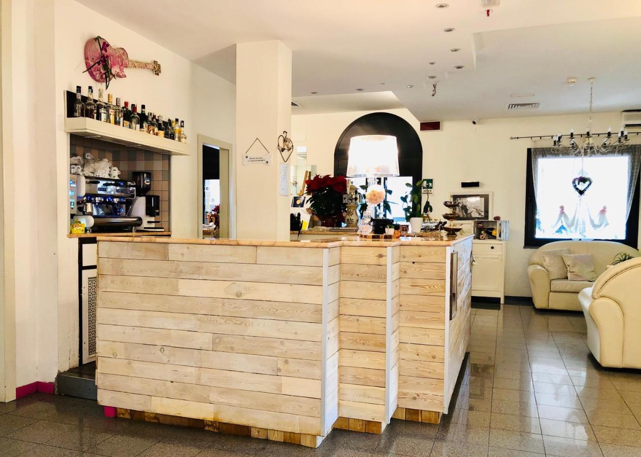 Hotel Garisenda - In Centro A - Riccione