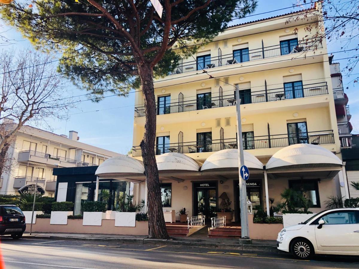 Garisenda - In Centro A - Hotel Riccione
