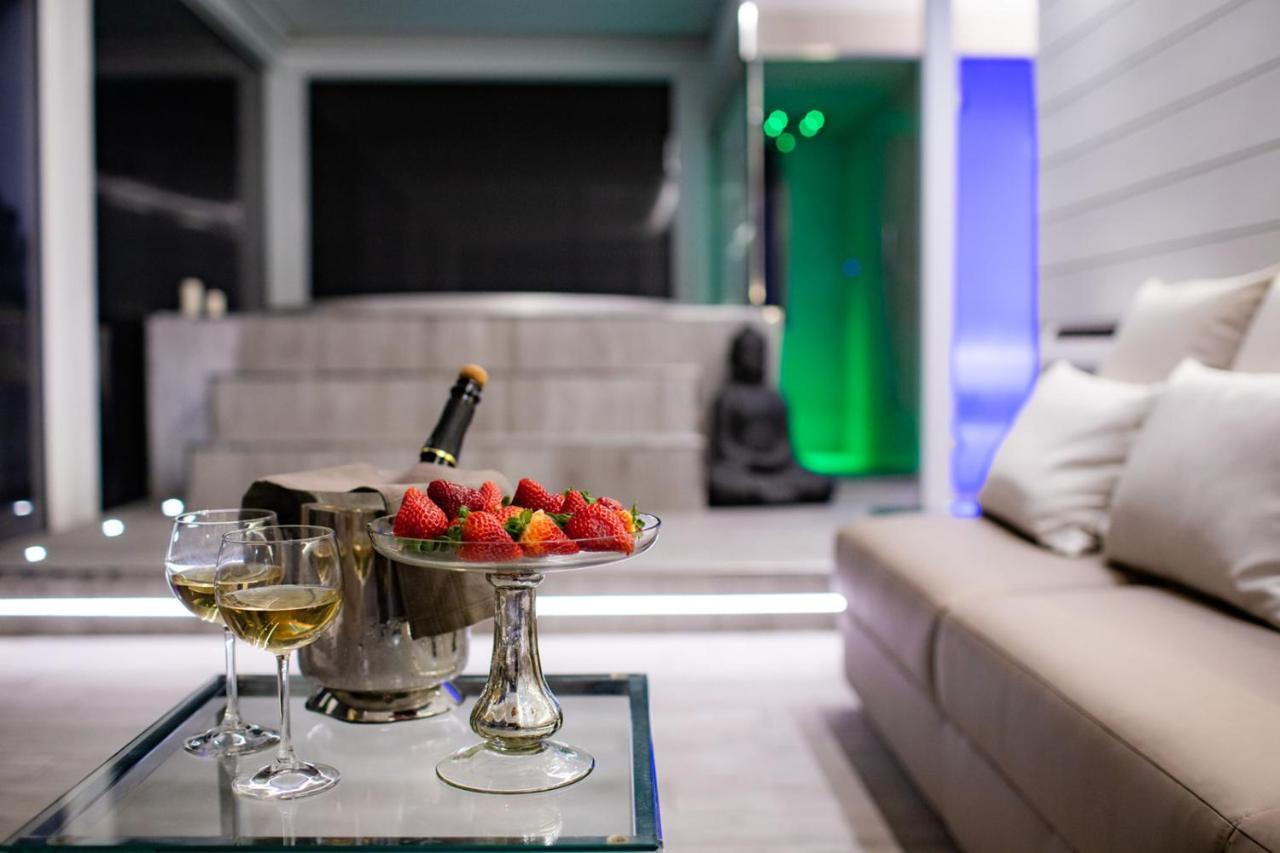 Hotel Ambassador