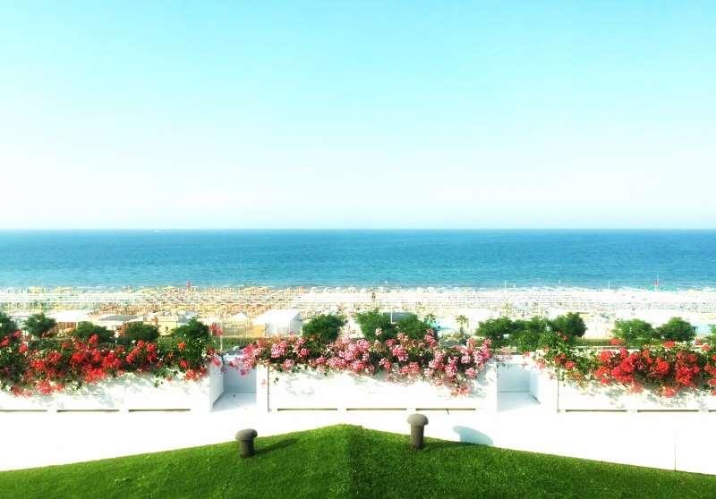 Select & Spa-new 4* Riccione