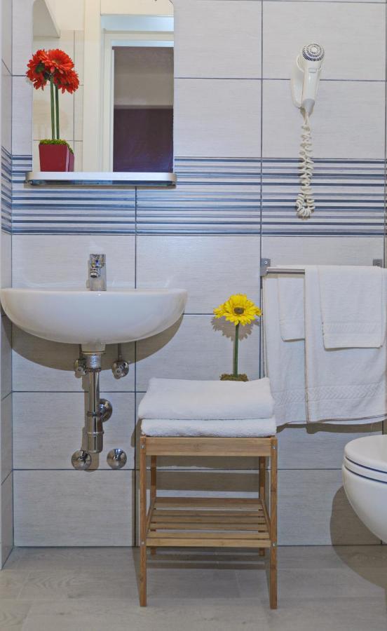 Hotel Iride Suite, Breakfast&brunch - Ideale Per Famiglie E Coppie