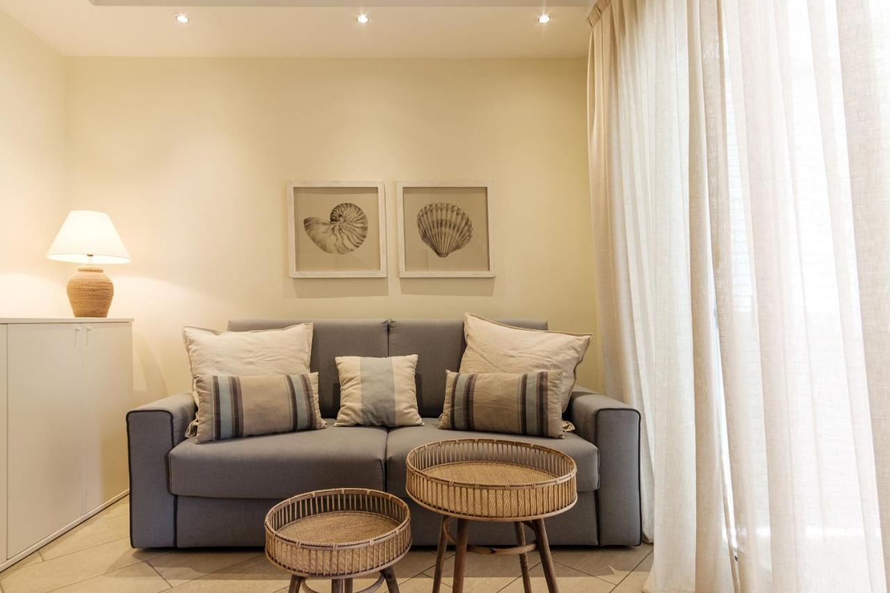 Aparthotel Lungomare - Charming