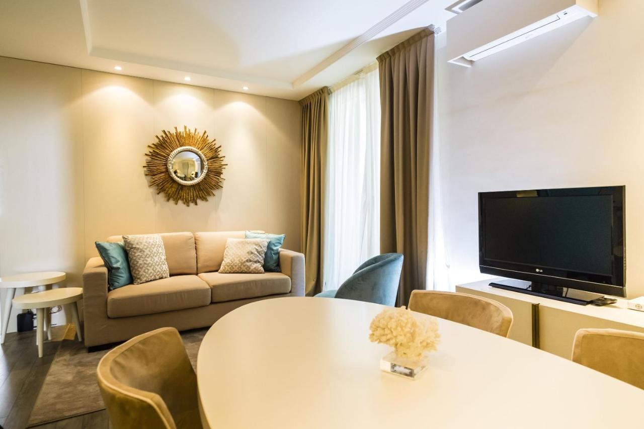 Aparthotel Lungomare - Charming 4*