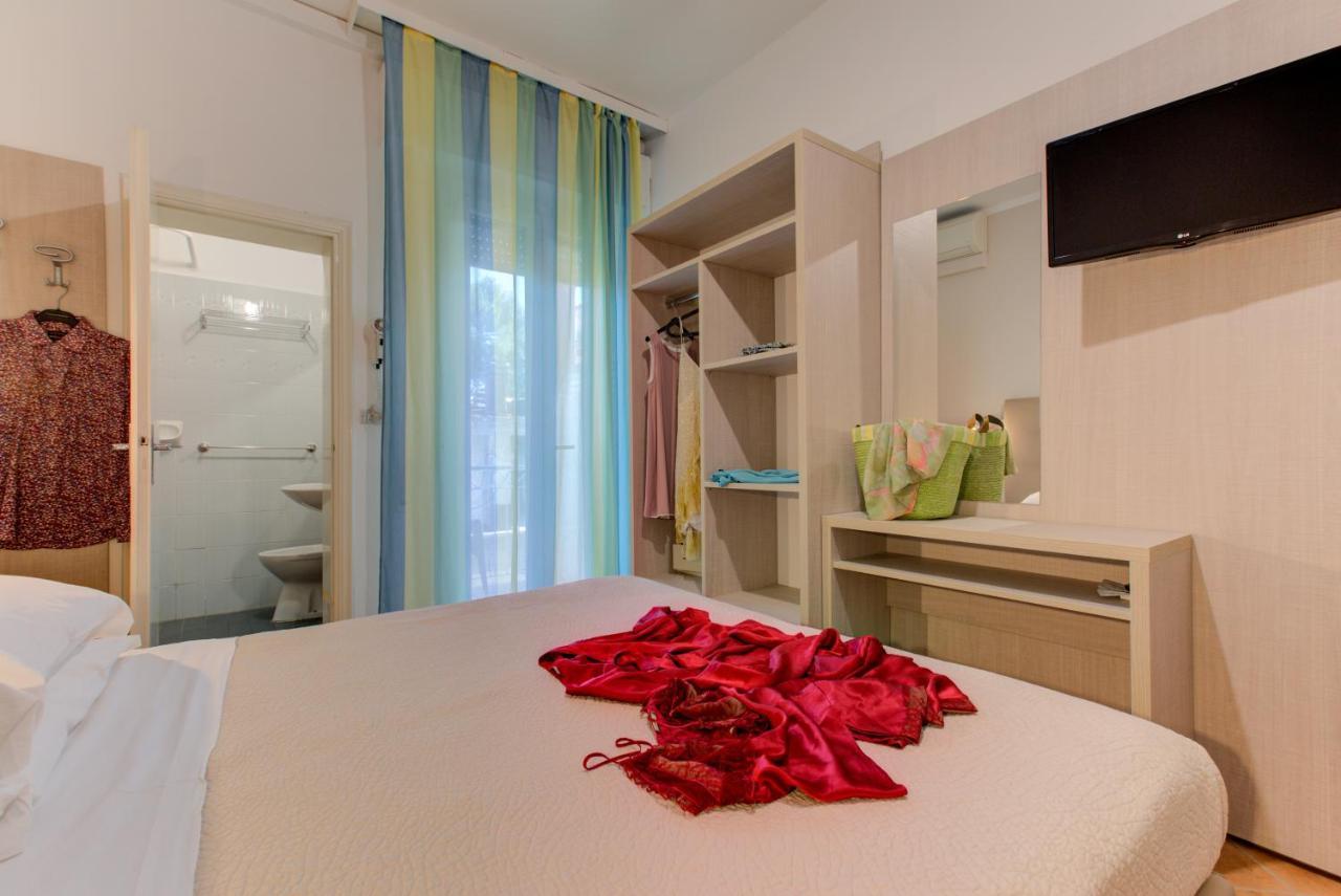 Cimarosa - Famiglie E Coppie Hotel