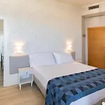 Little Hotel