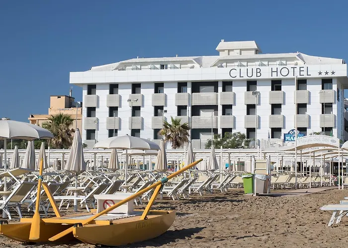 Club Hotel