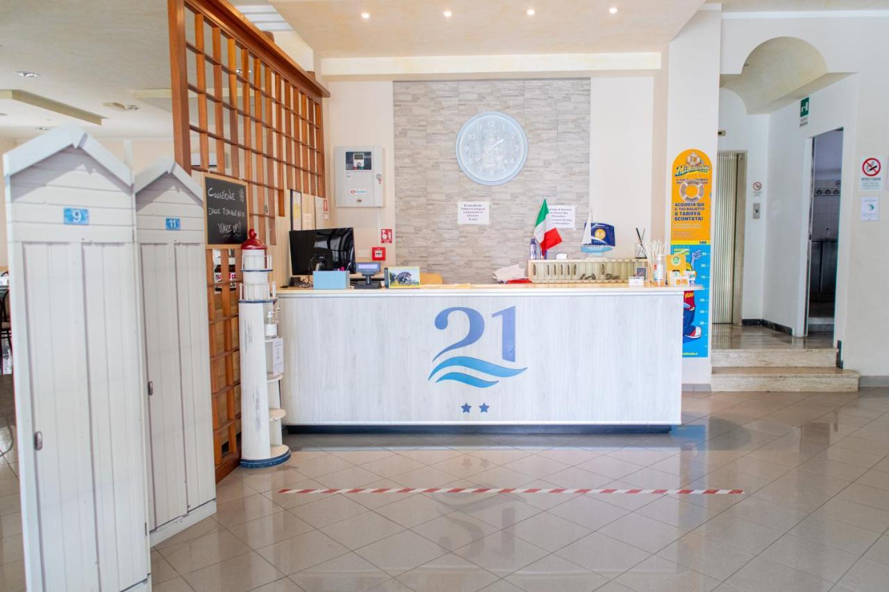 21 Riccione