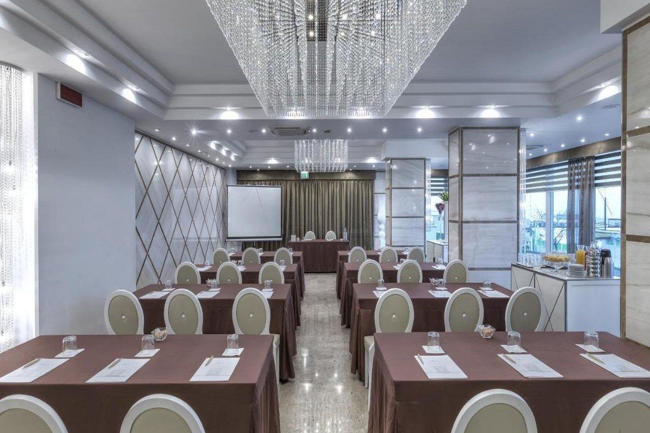 Hotel Tiffany's 4*