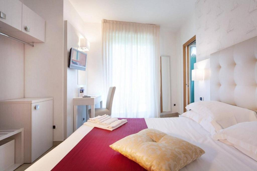 Abc Hotel