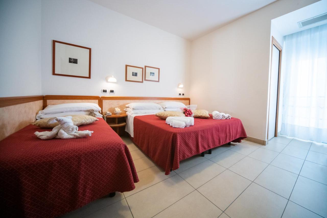 Abc Hotel