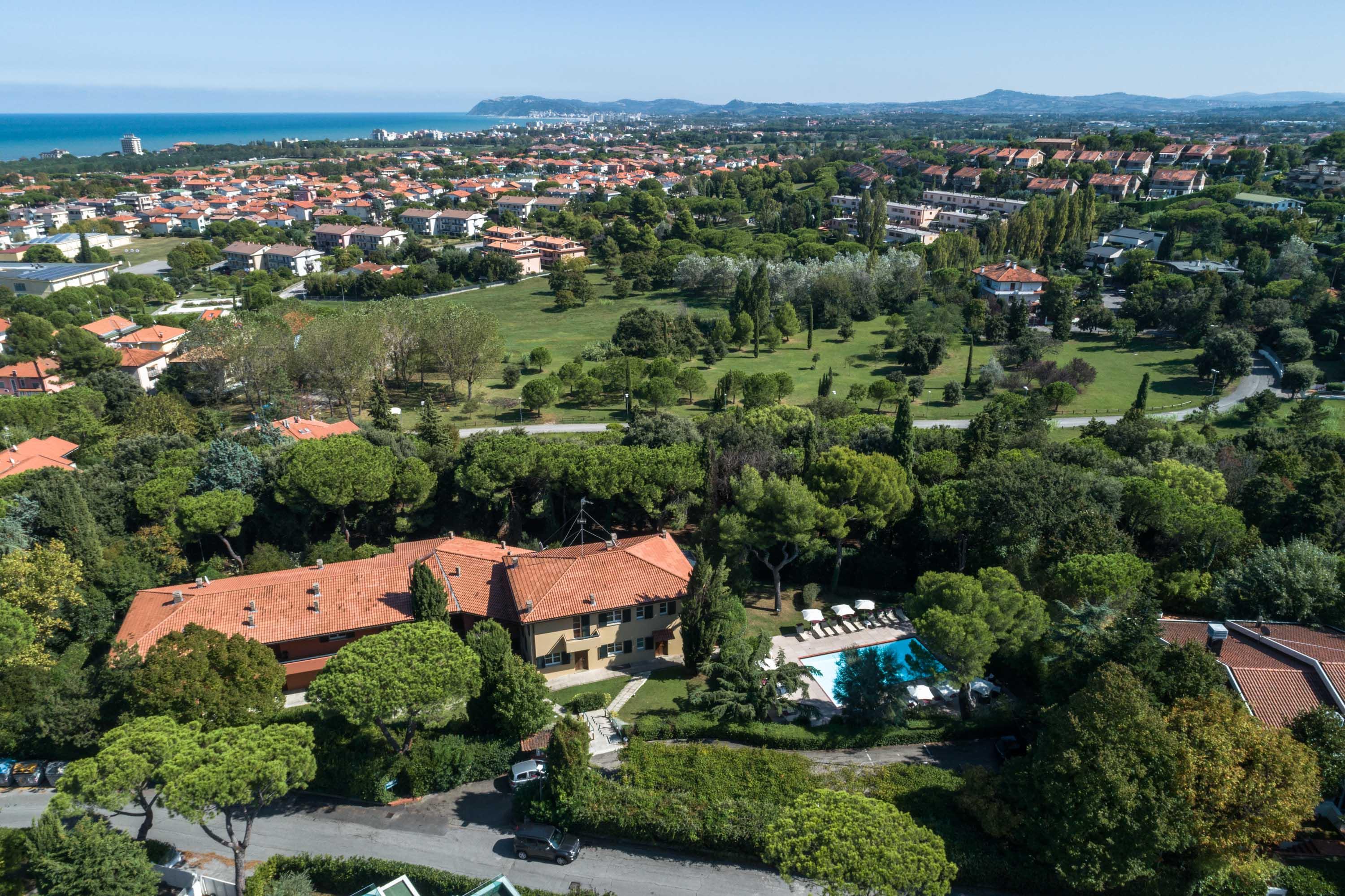 Residenze Al Colle Dei Pini Aparthotel Riccione
