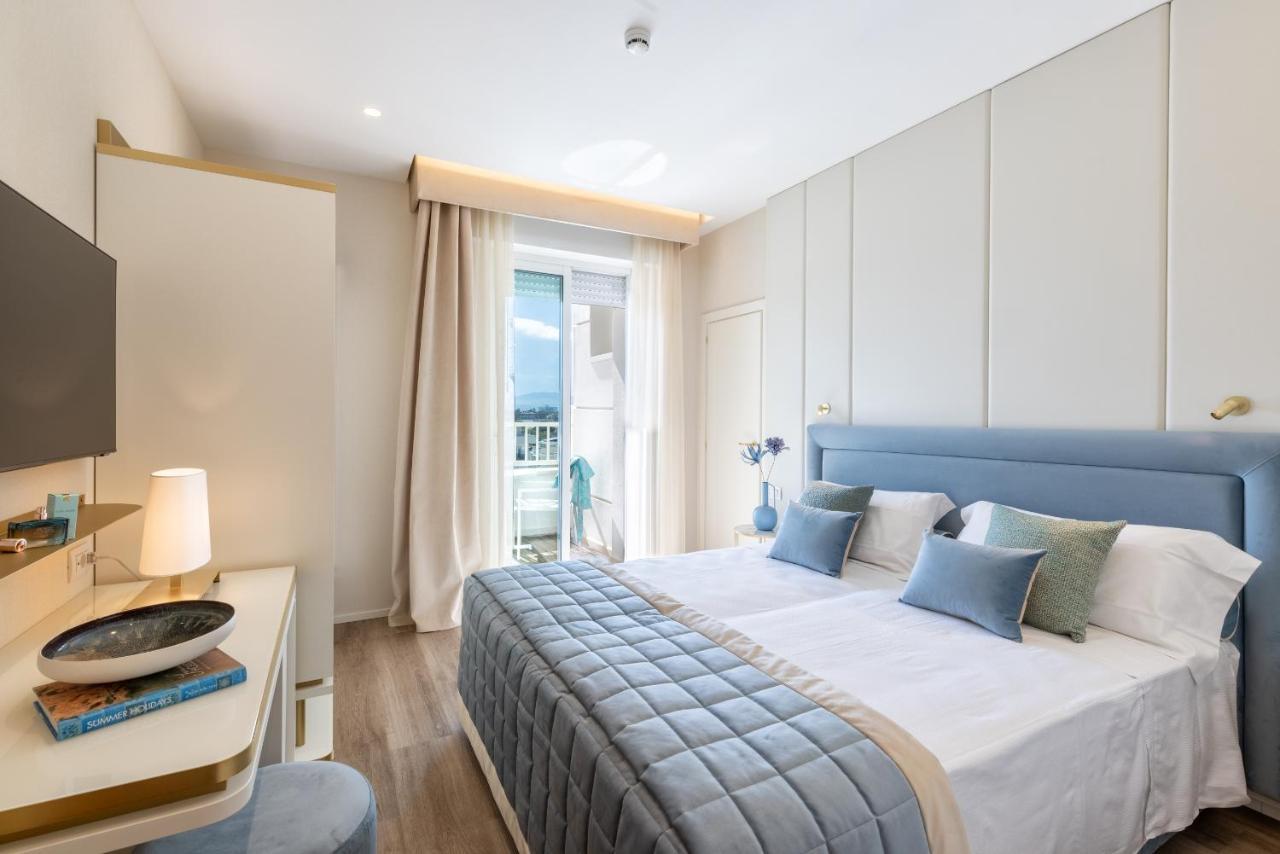 Hotel Tiffany's 4*