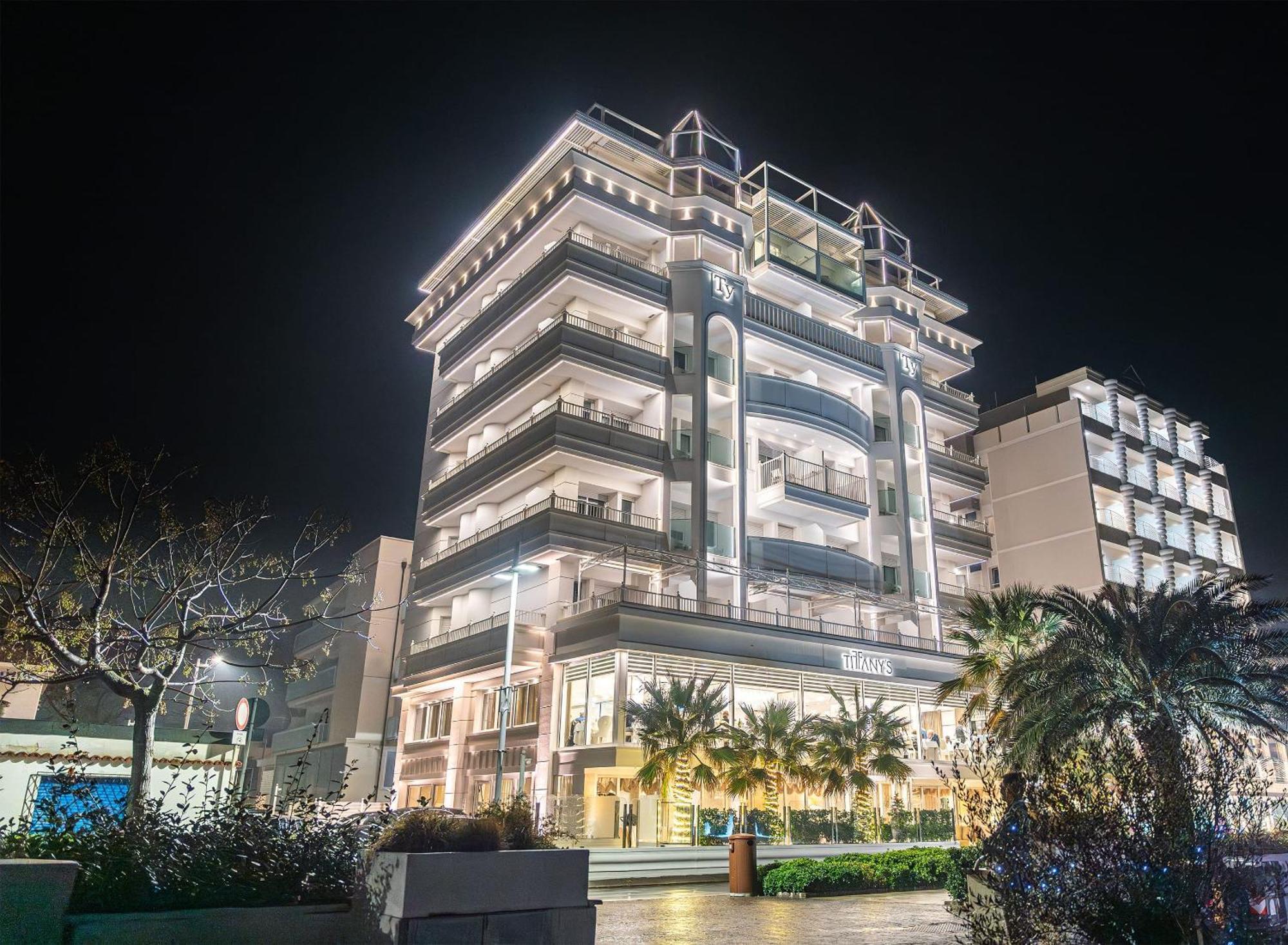 Tiffany's 4* Riccione