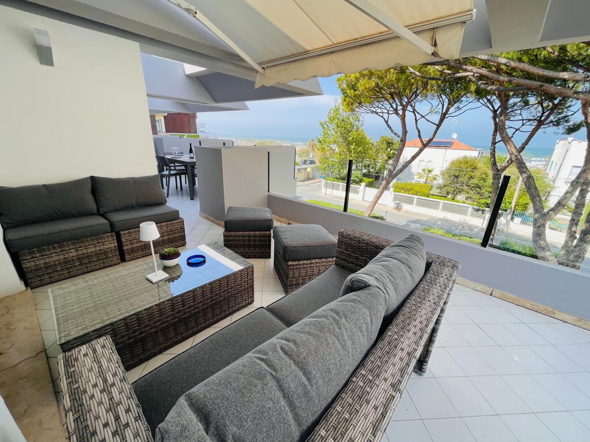 Carinzia - Davanti Solo Il Mare Riccione