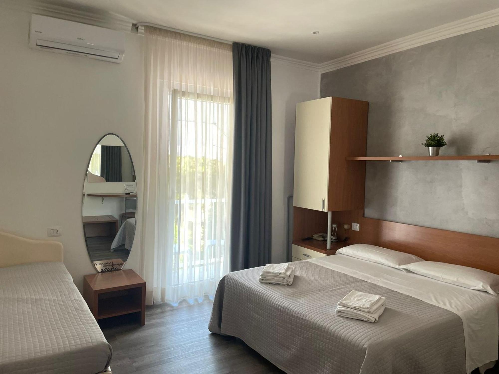 Hawaii Bed And Coffee Hotel 2*