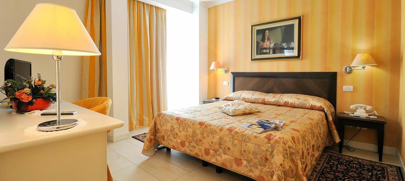Hotel Sirius 3*