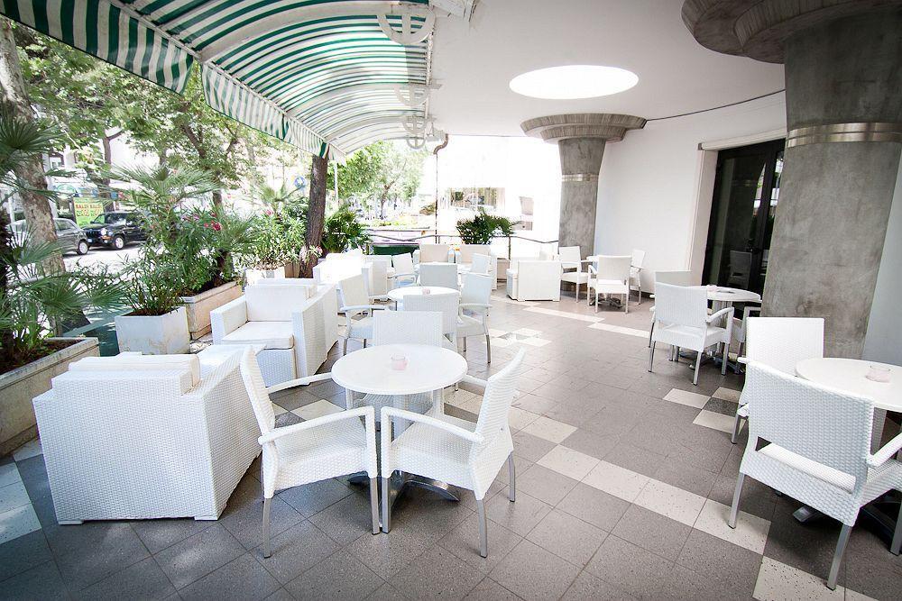 Abc Hotel
