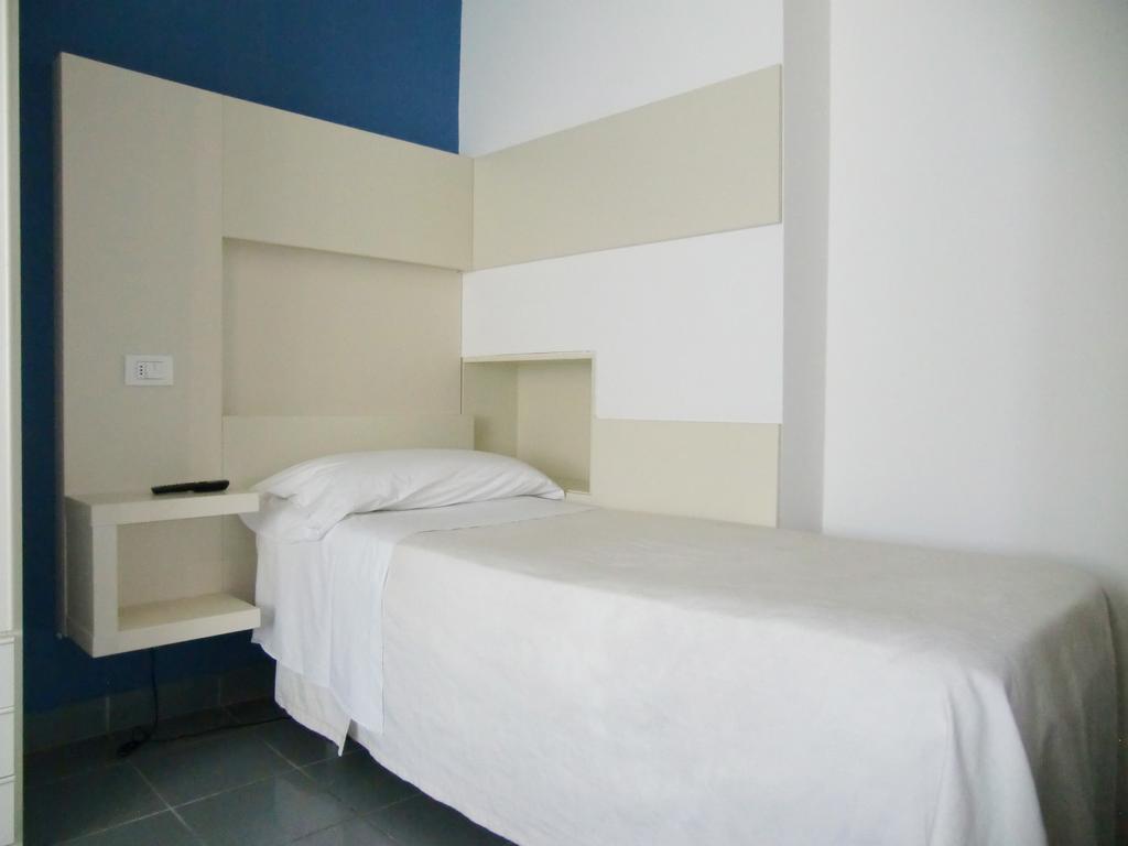 Hotel Desire' 3*