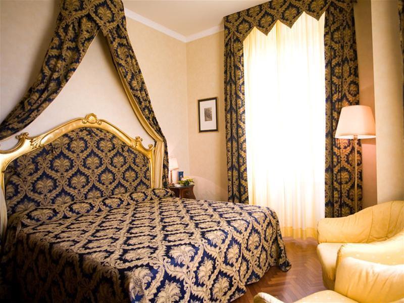 Hotel Vittoria 4*