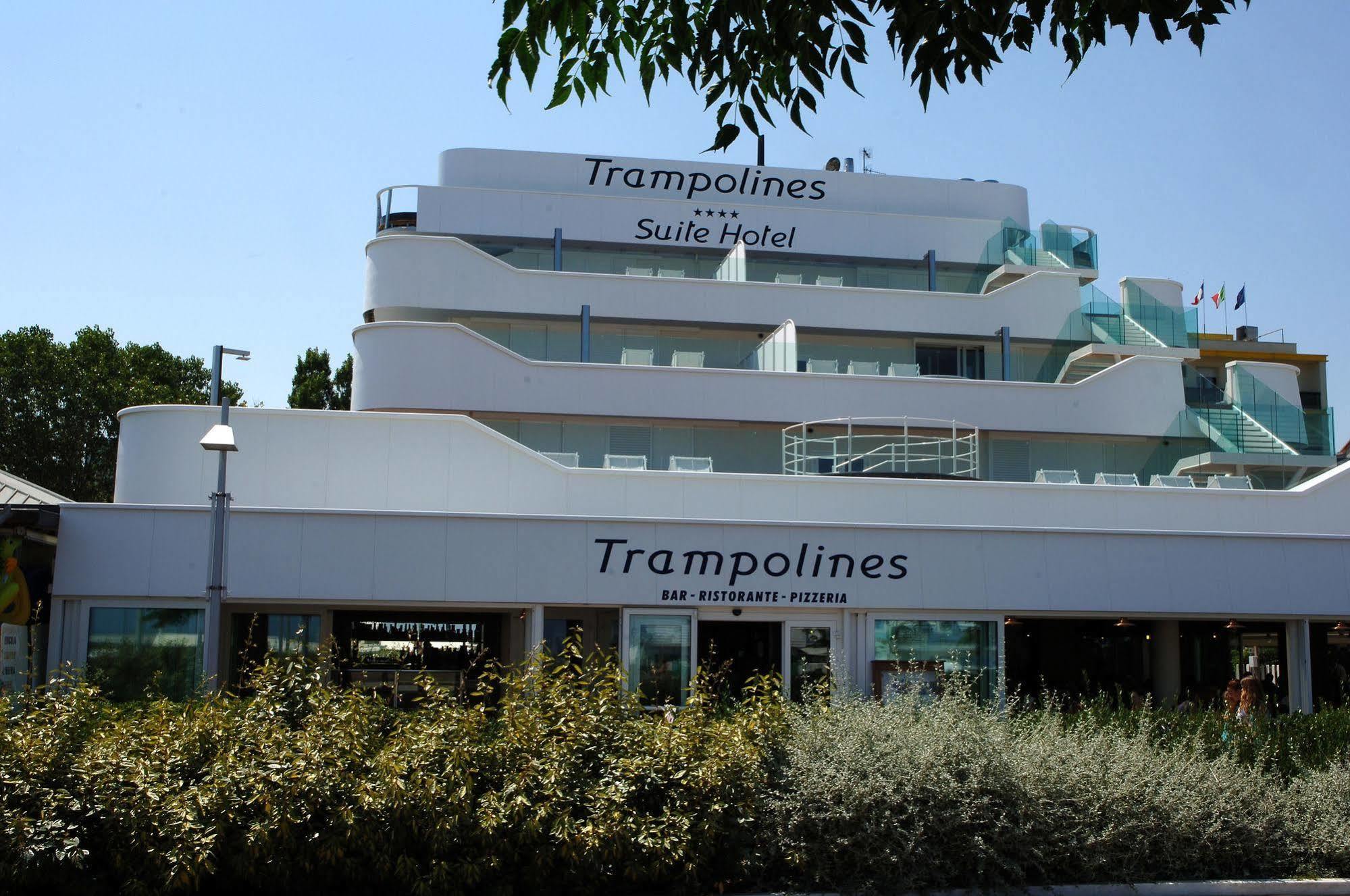 Hotel Trampolines