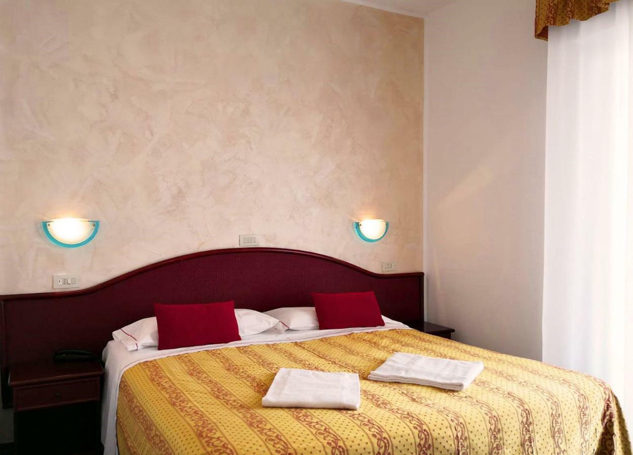 Vittoria Hotel 4*
