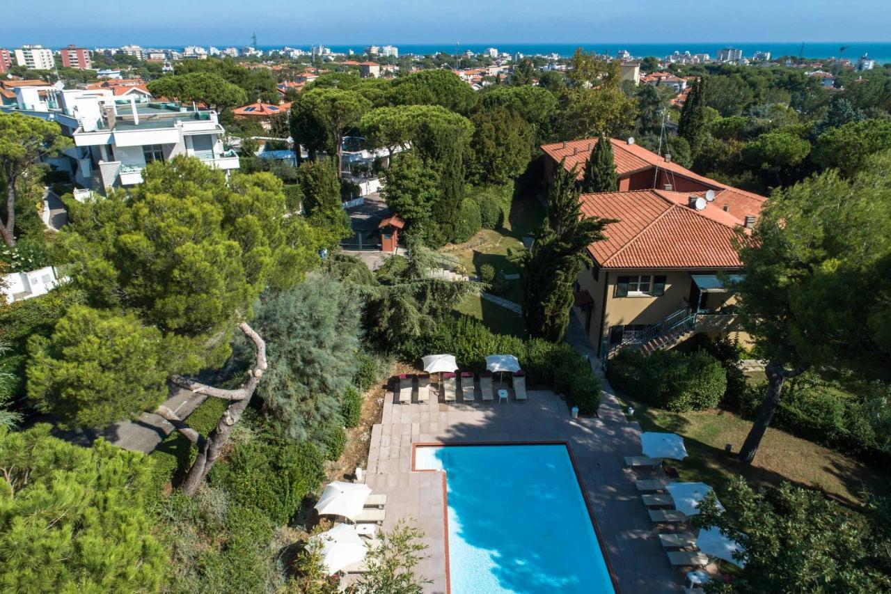 Aparthotel Residenze Al Colle Dei Pini