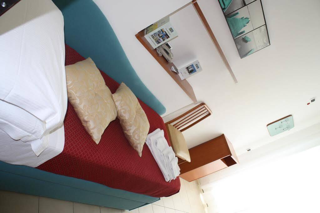 Hotel Abc 3*